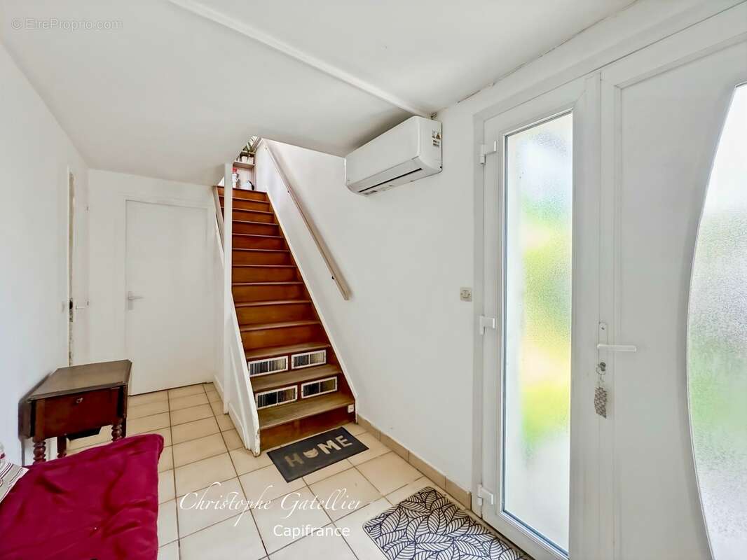Villepreux – Quartier de la Haie Bergerie – Maison familiale de 85 m² avec jardin, garage et pompe à chaleur - photo 13