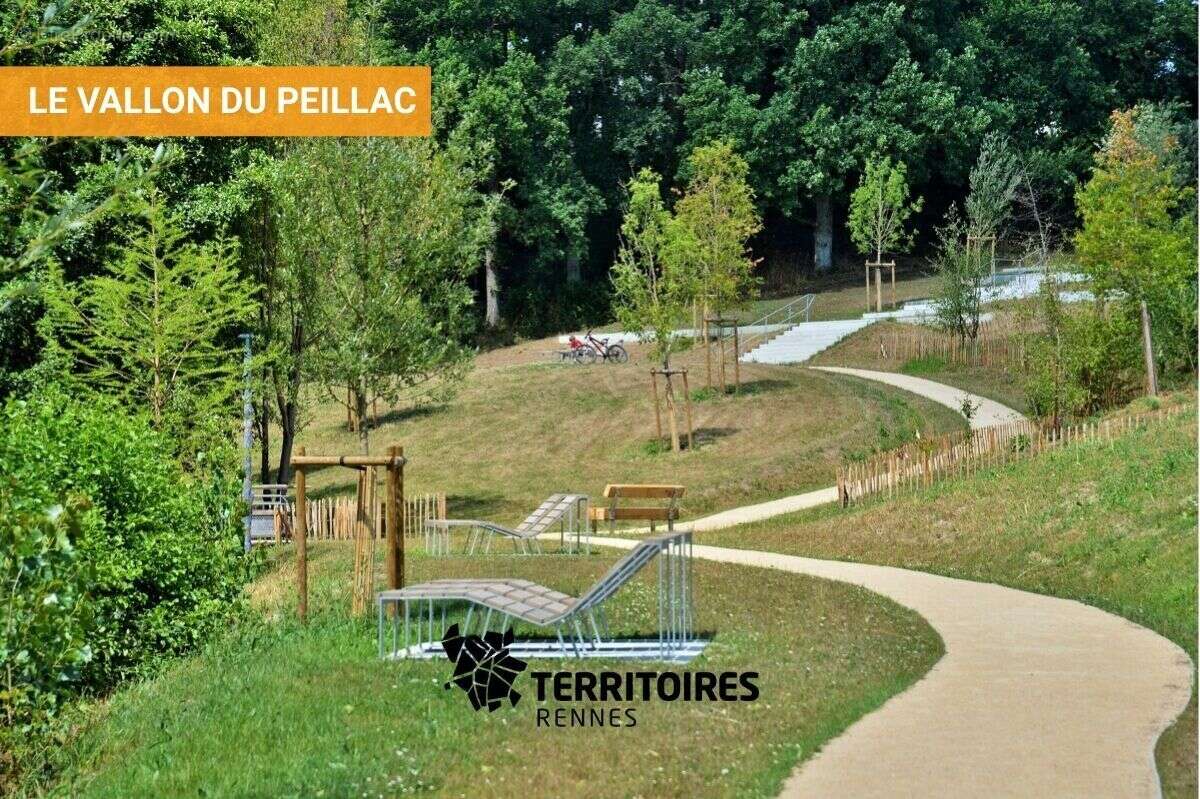 Terrain à VERN-SUR-SEICHE