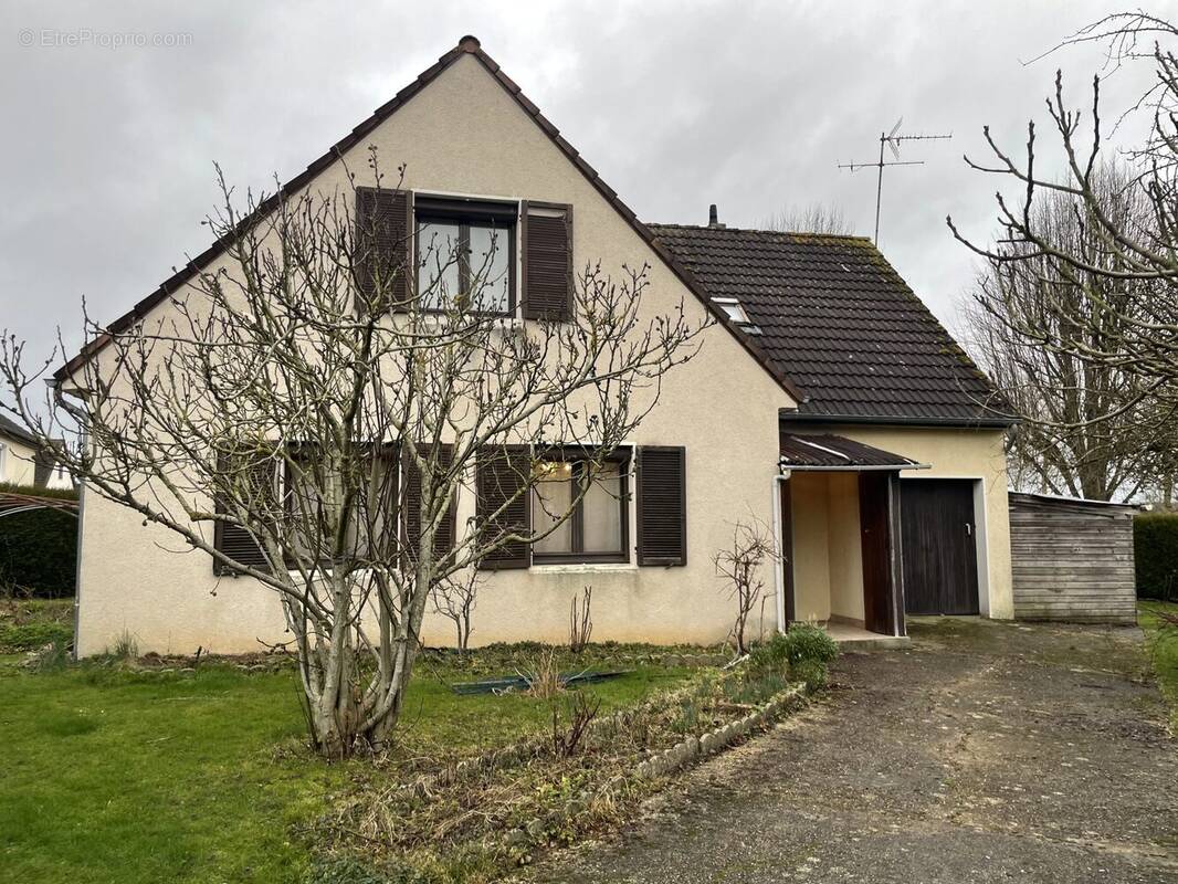 Maison à BERNAY