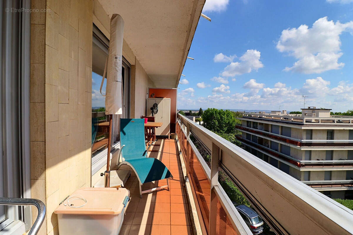 Appartement à MAREIL-MARLY