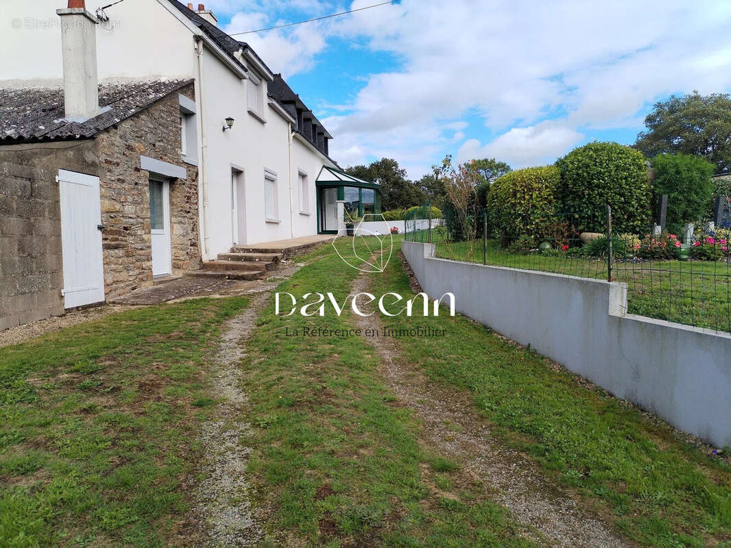 Maison à PLUVIGNER