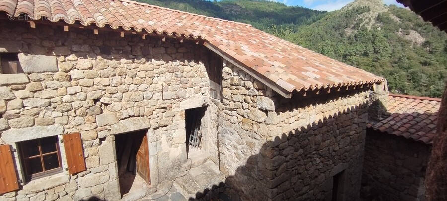Maison à LE CHEYLARD