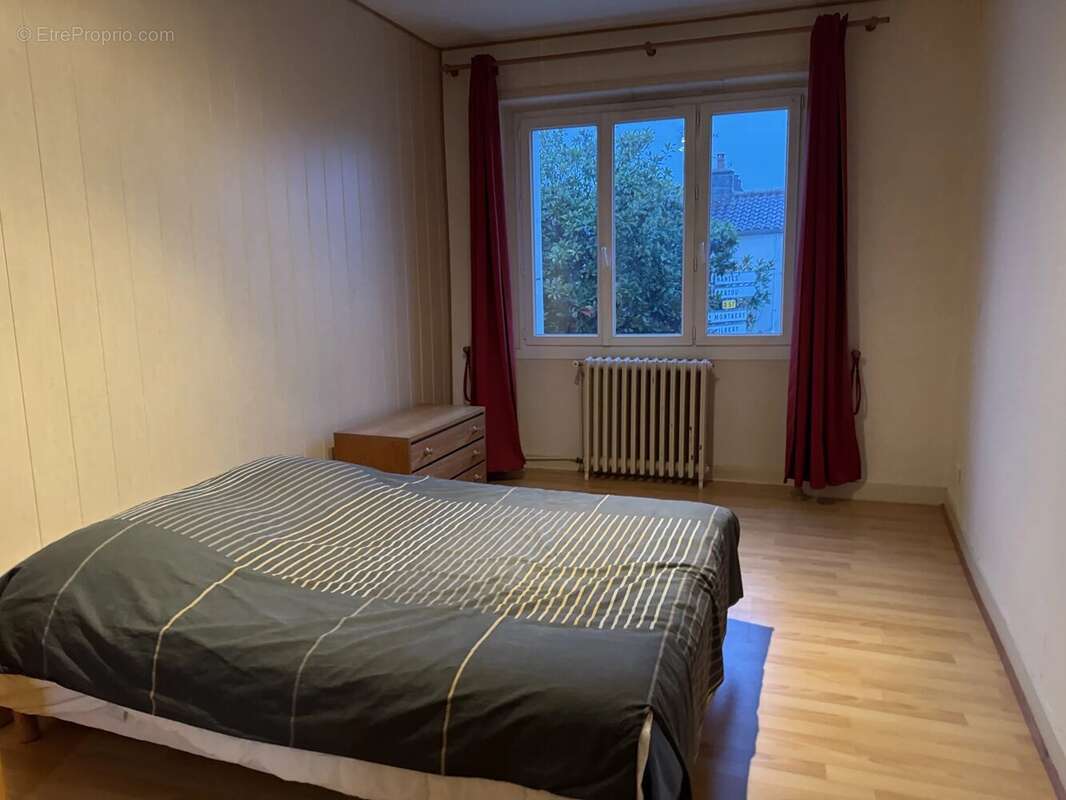 LE BIGNON Ensemble immobilier en plein bourg - photo 8