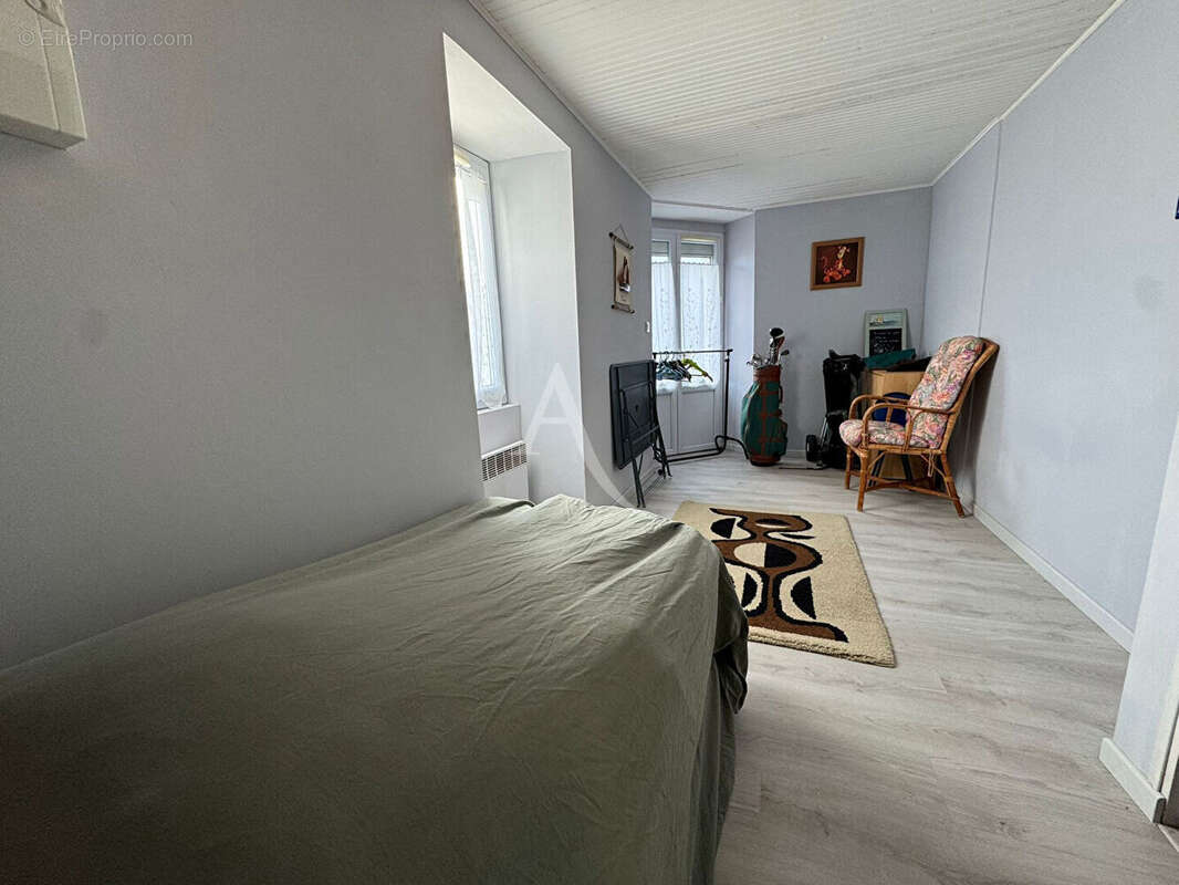 Maison à NOTRE-DAME-DE-RIEZ