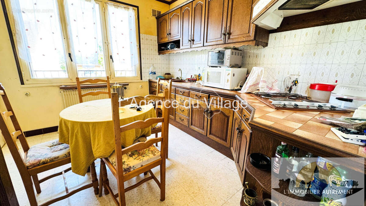 Maison à 7' de Grisy 8 pièce(s) 87,92 m2 - photo 9