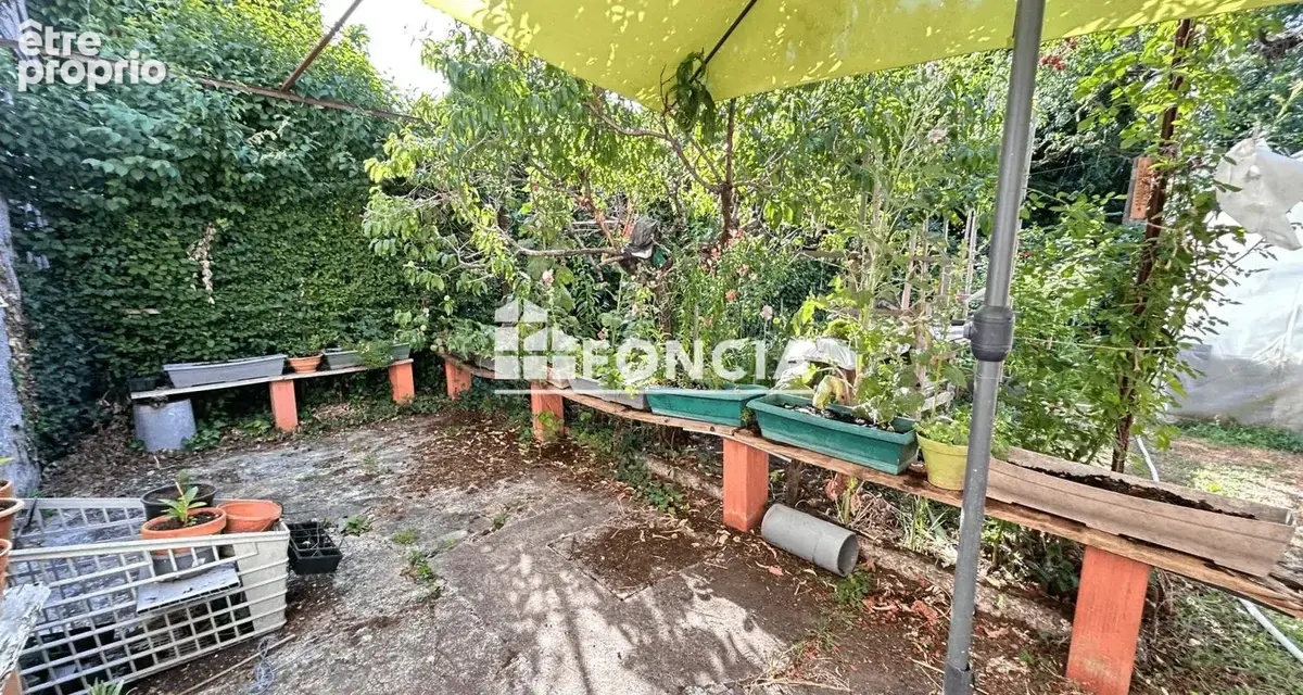 Périgueux – maison avec deux appartements indépendants, garage et jardin - photo 5