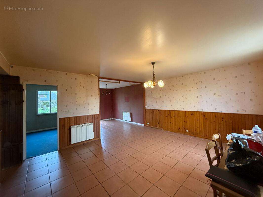 Maison Isigny Le Buat 4 pièce(s) 104 m2 - photo 4