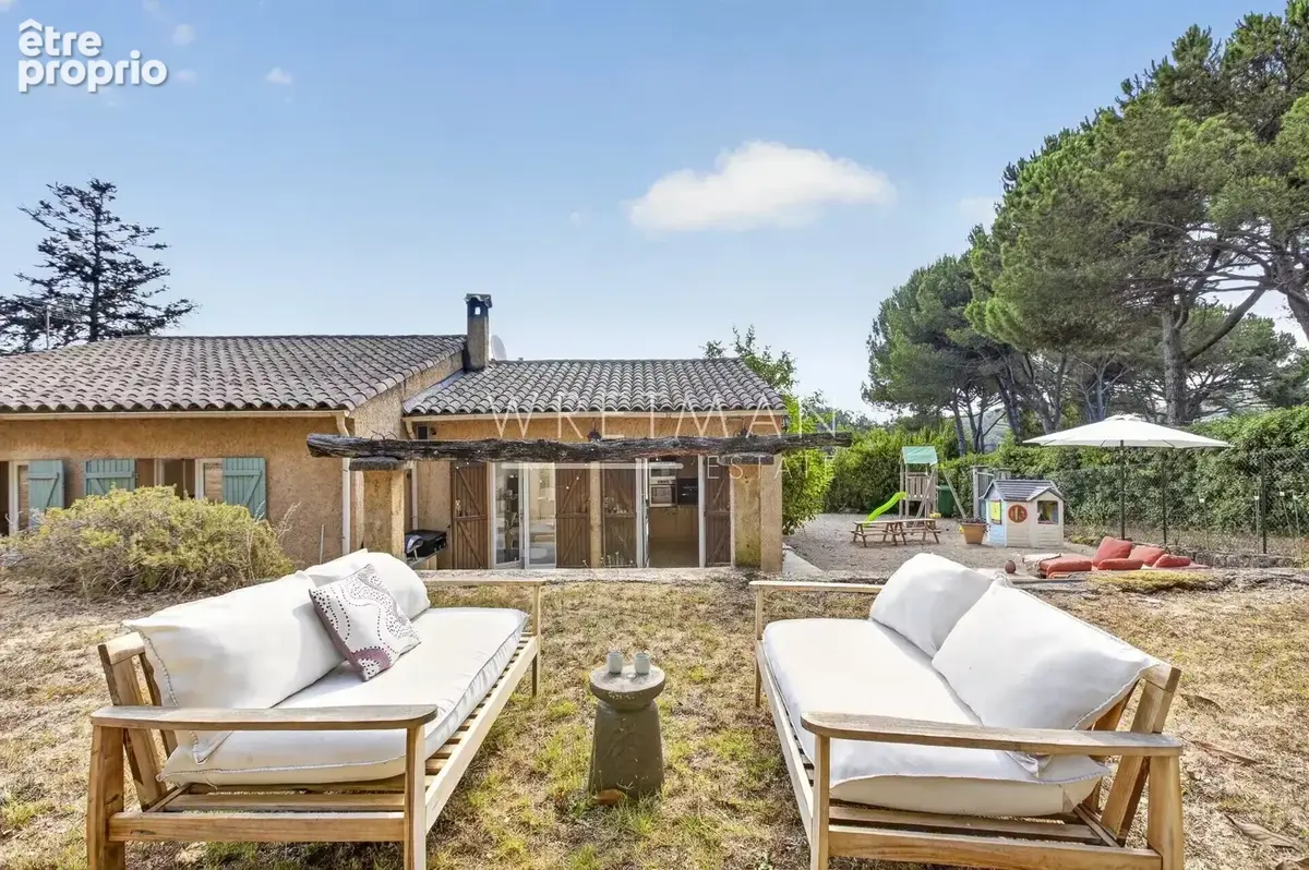 Villa avec 3 chambres et grand terrain plat à pied du village – Valbonne - photo 33