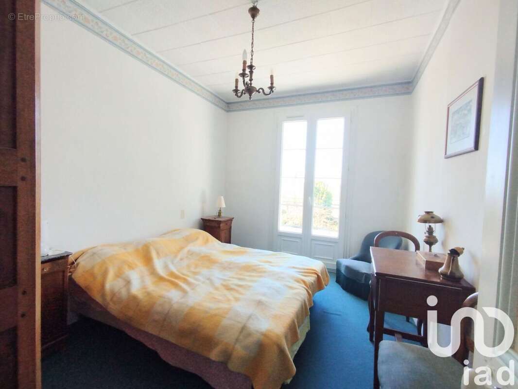 Photo 9 - Maison à CHINON