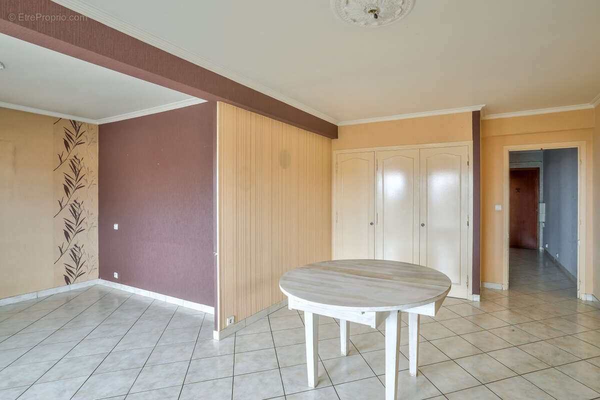 Appartement à CAGNES-SUR-MER
