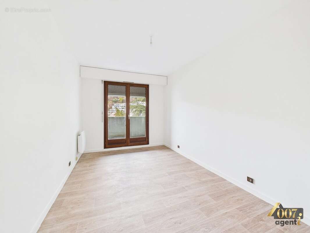 Appartement à ALBERTVILLE