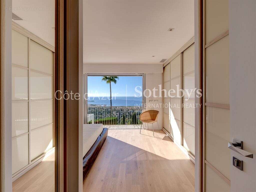 Maison à CANNES