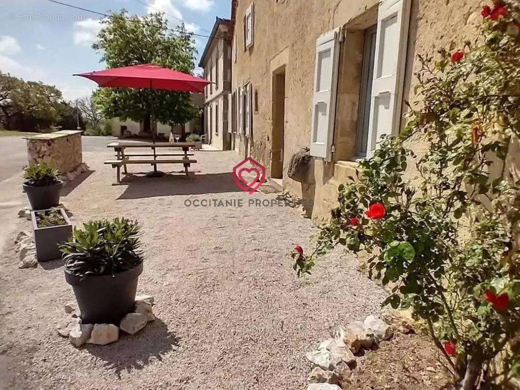 Maison à MAGRIN