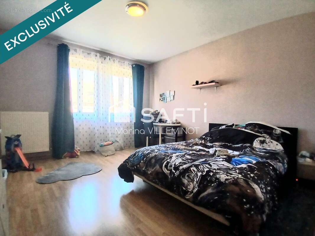 Photo 3 - Maison à ETREPIGNY