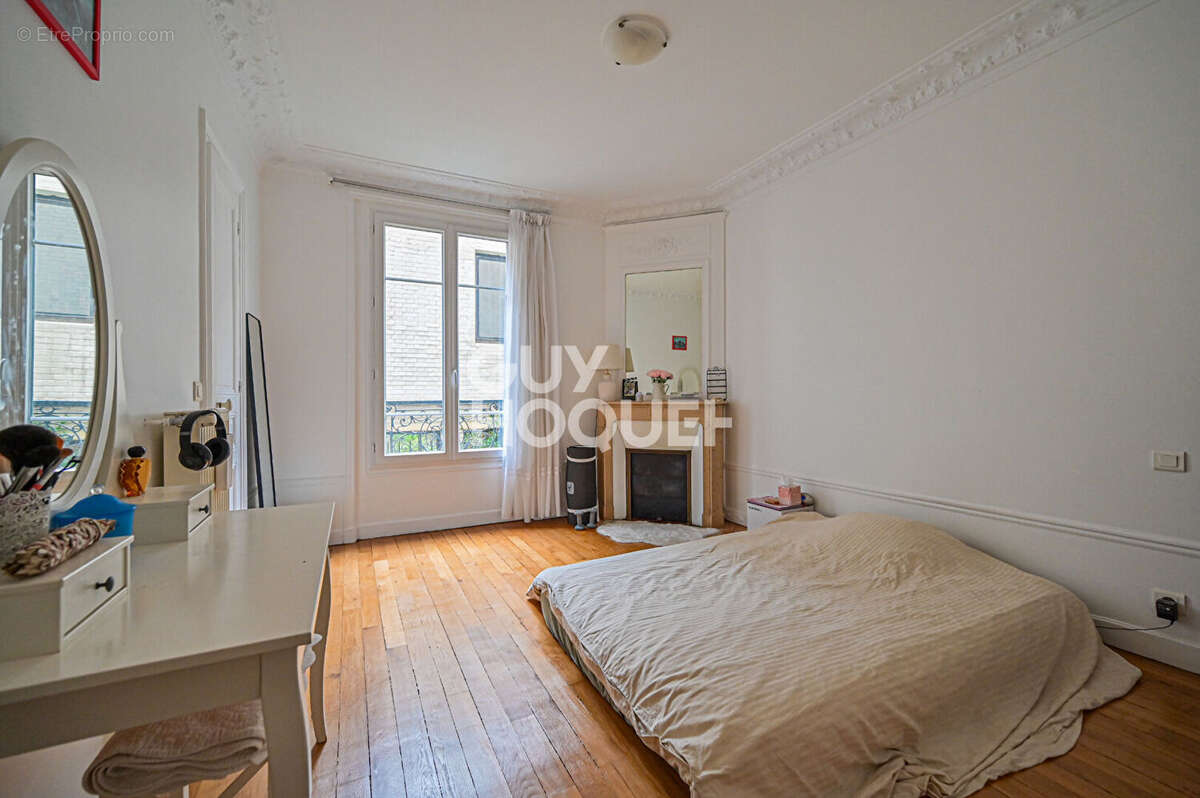 Appartement à PARIS-12E