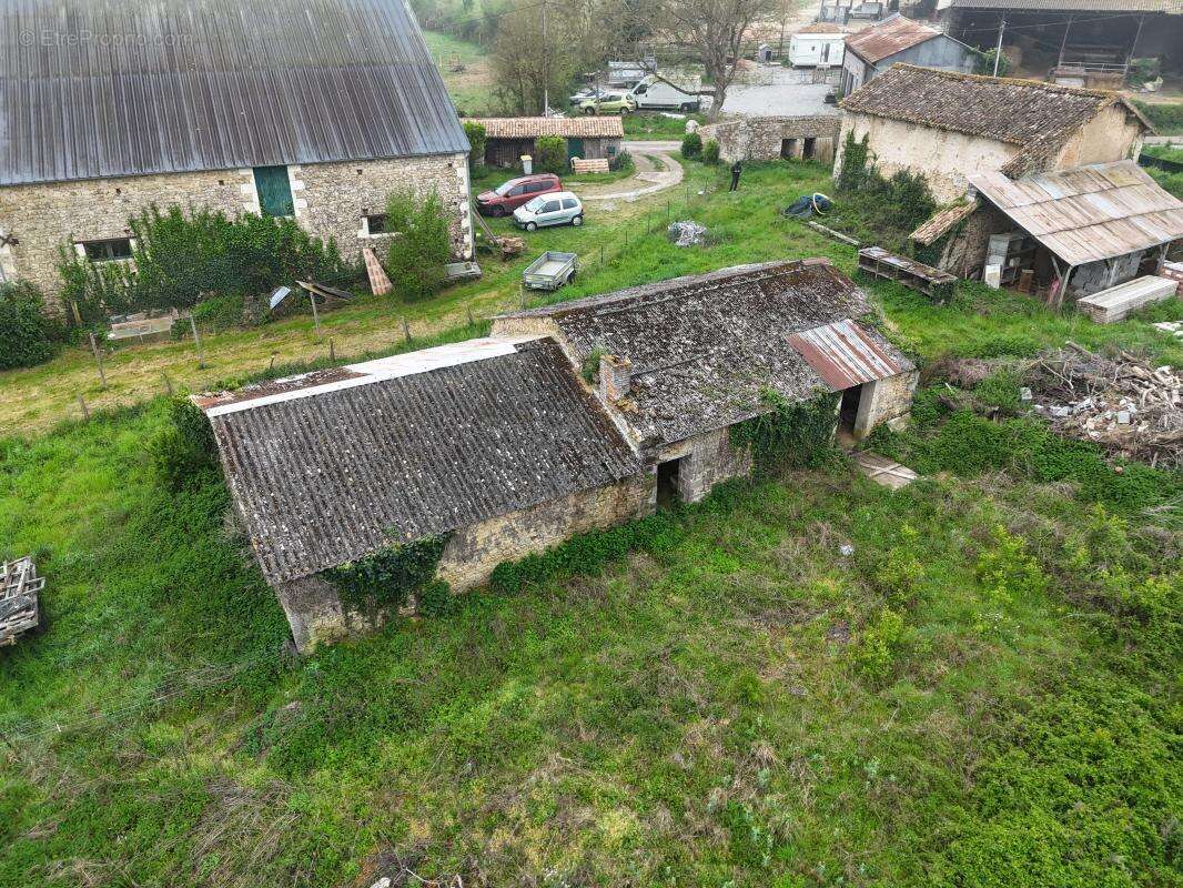 Maison 266 m² à Lavausseau  - photo 6