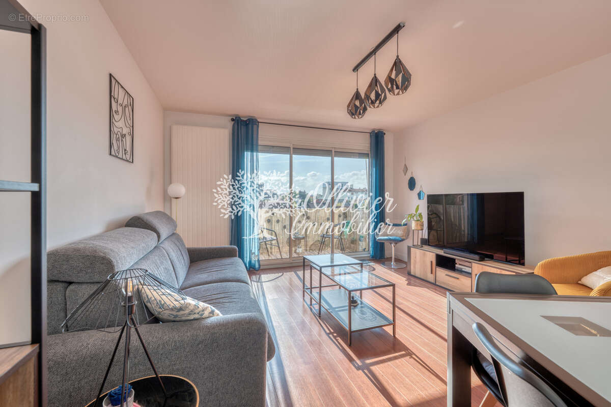 Appartement à LE PERREUX-SUR-MARNE