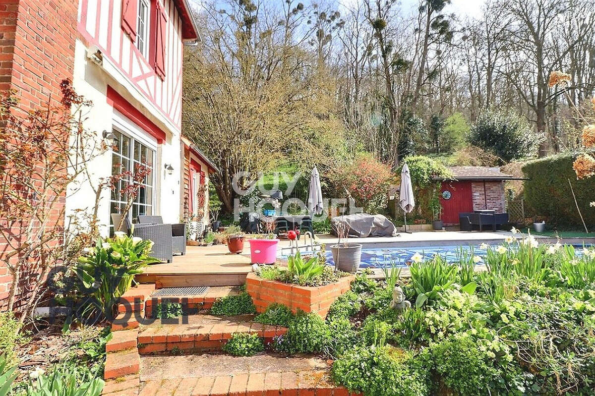 Maison à NASSANDRES