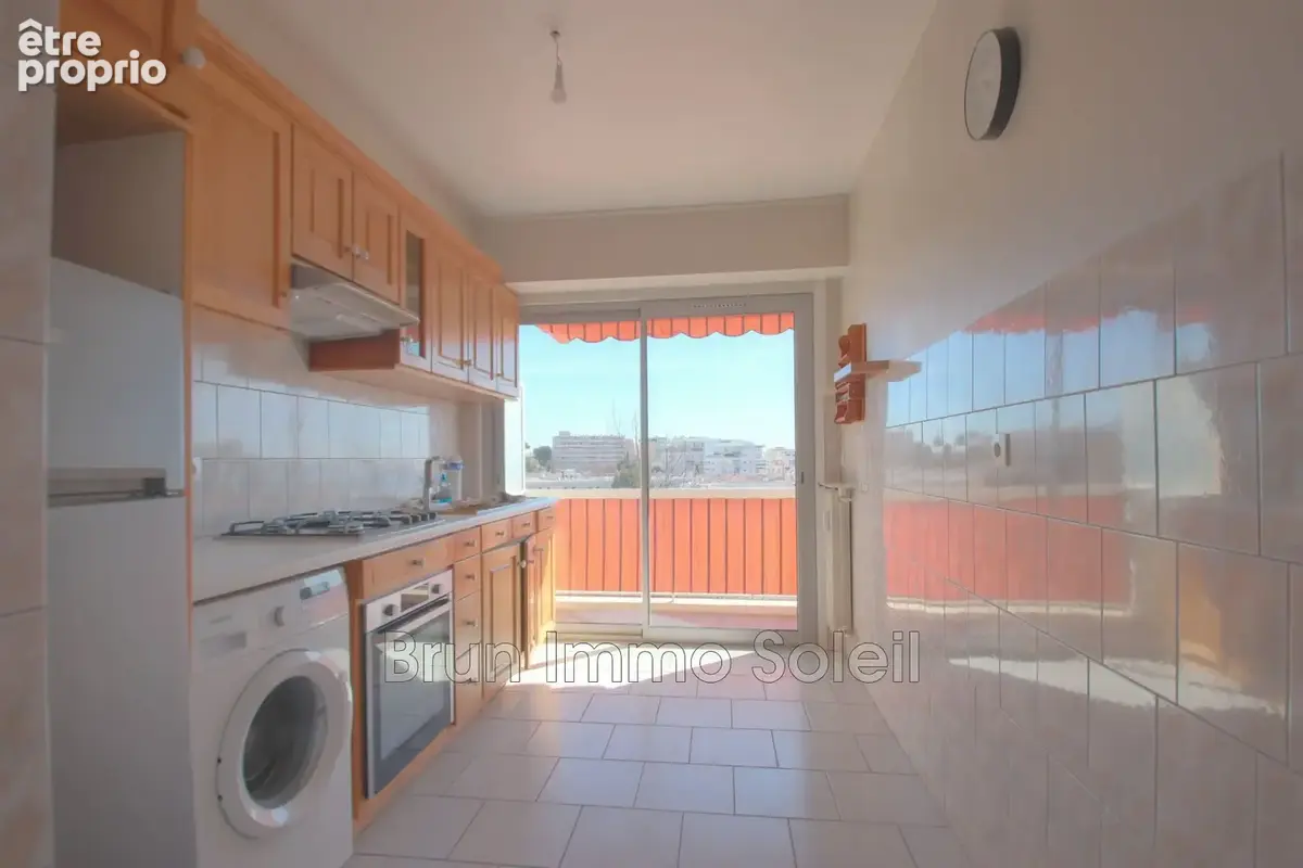 Appartement 89 m² à Cagnes-Sur-Mer  - photo 4