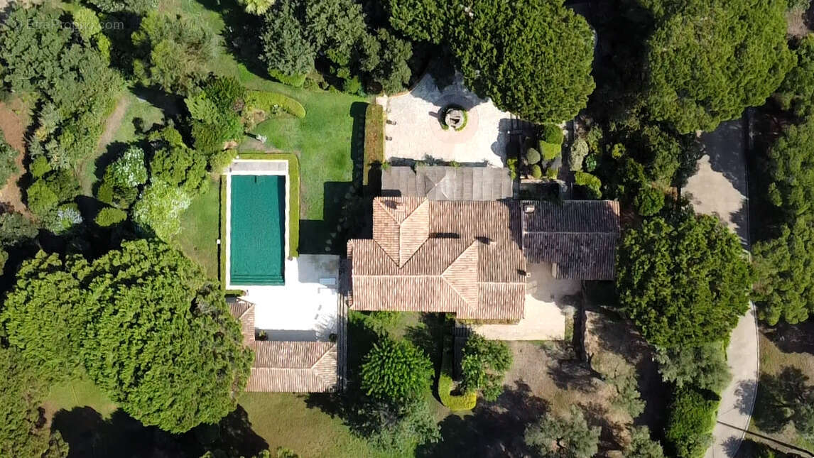 Maison à RAMATUELLE