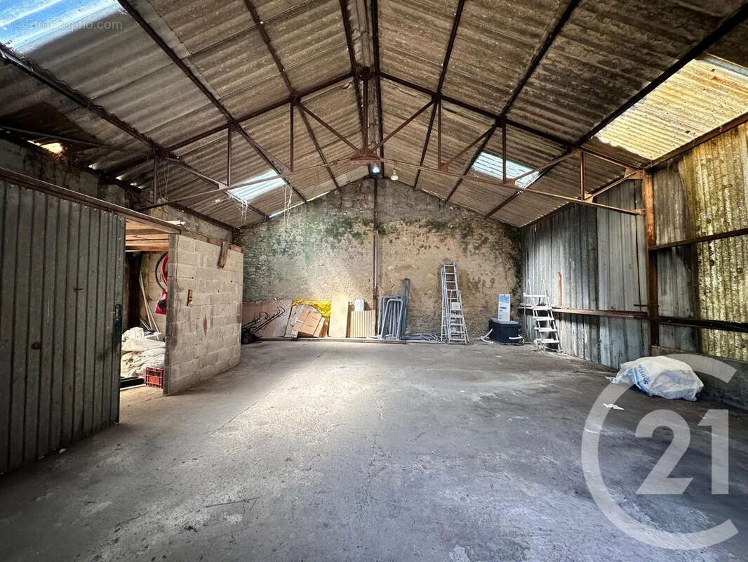 Maison 165 m² à Saint-Paul  - photo 23