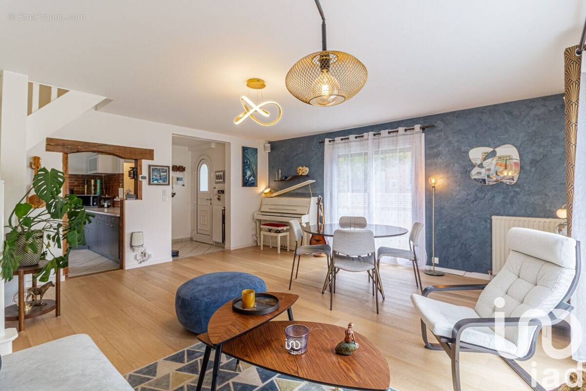 Photo 1 - Maison à AUBERGENVILLE