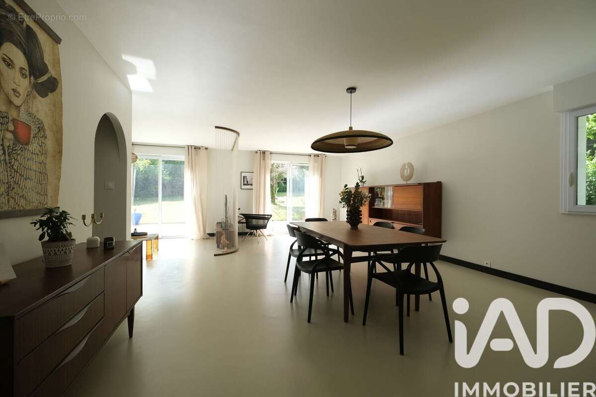 Photo 2 - Maison à SALIGNY