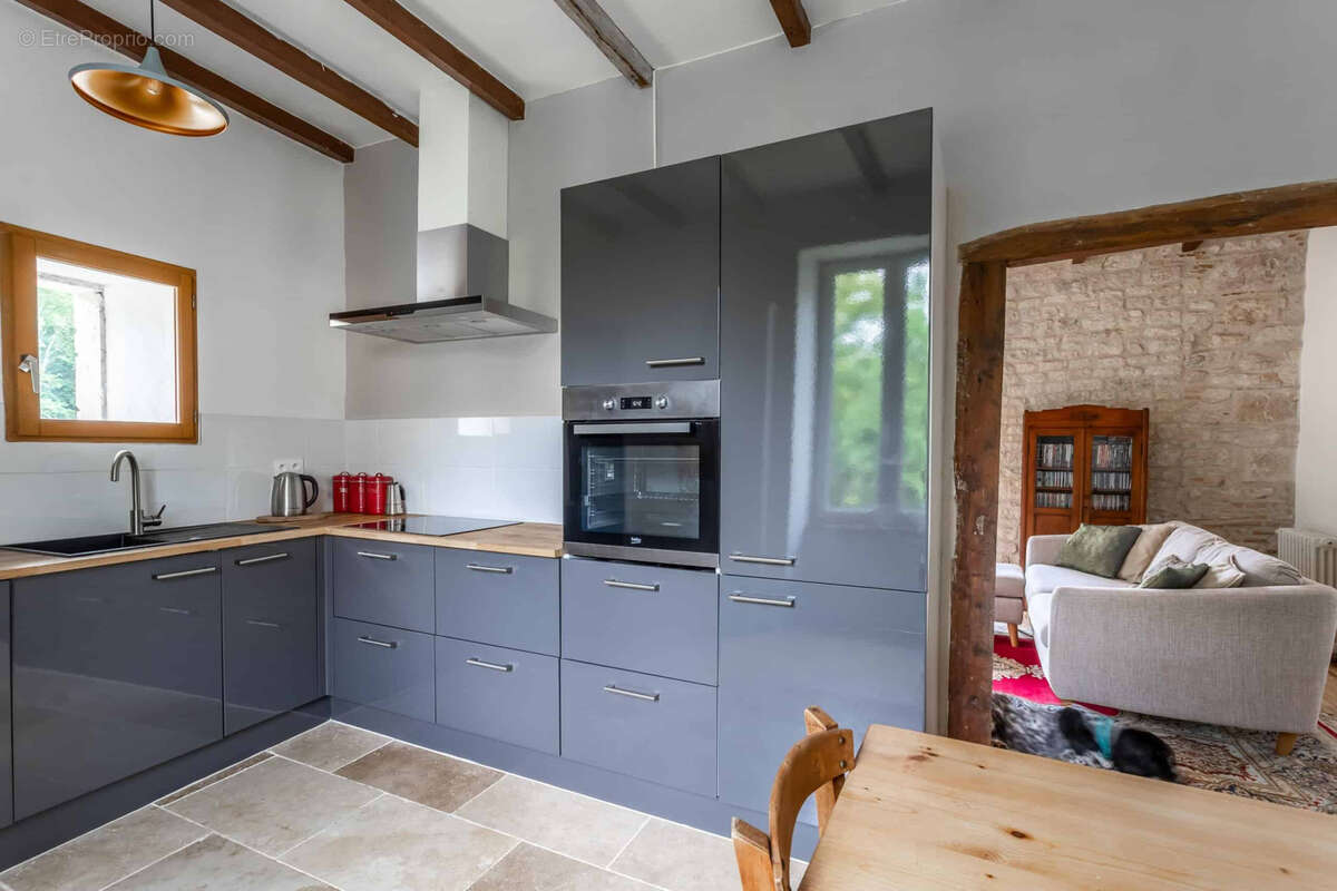 Maison à MONTCUQ