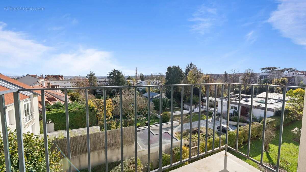 Appartement à GARCHES