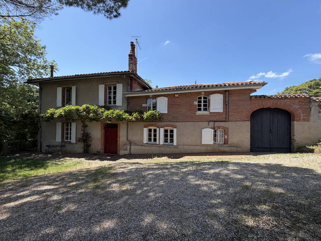 Maison à SAINT-JUERY