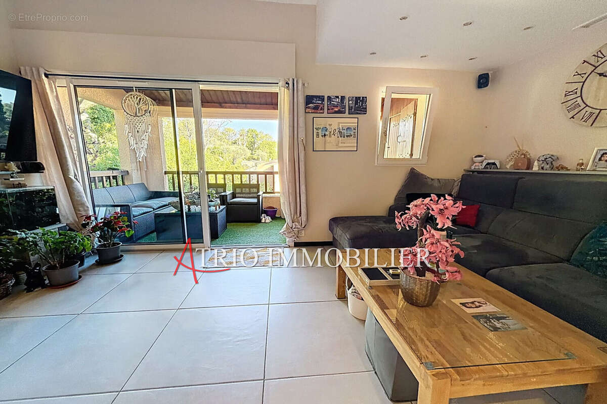 Appartement à CAGNES-SUR-MER