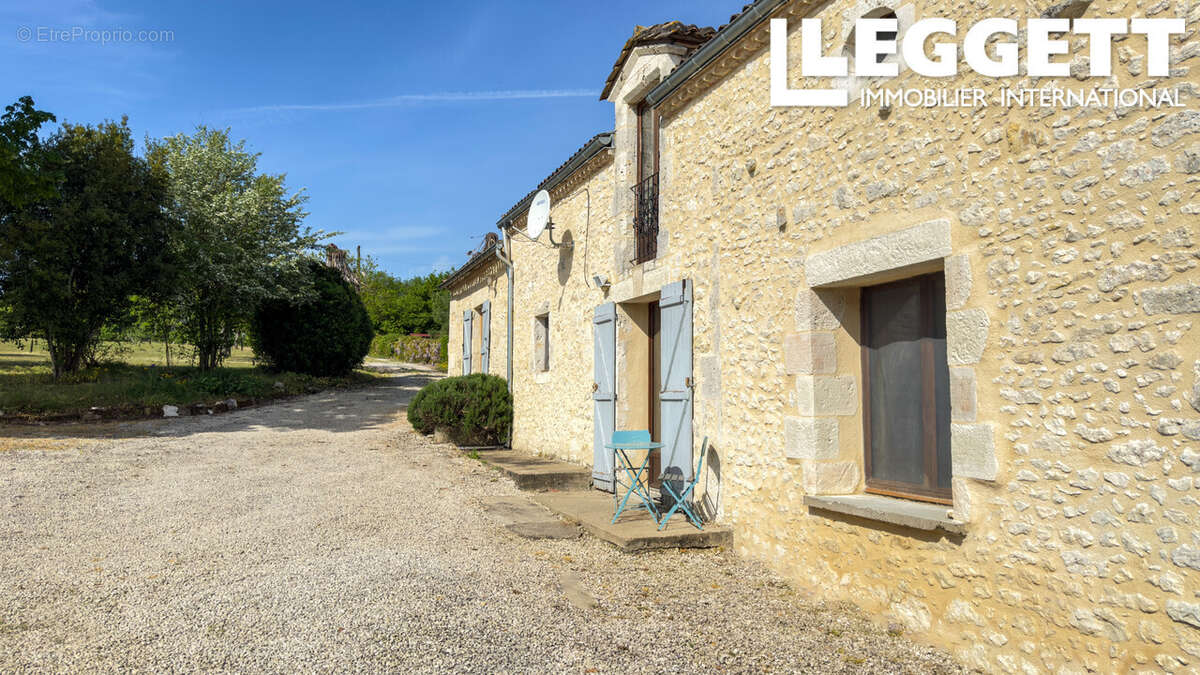 Maison à EYMET