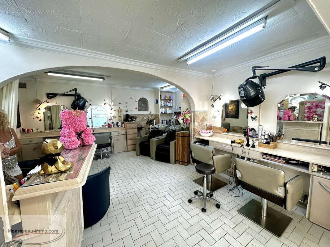 Boulouris - salon de coiffure vente du fond de commerce - photo 3