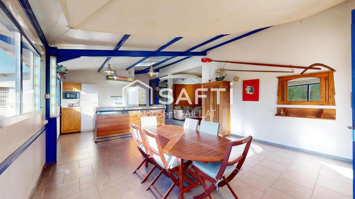 Photo 2 - Maison à CHARNAY-LES-MACON