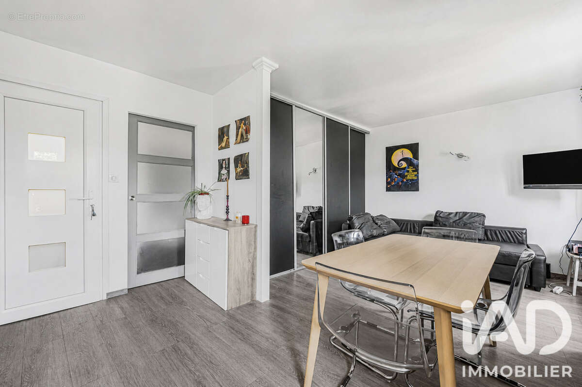 Photo 4 - Appartement à CACHAN