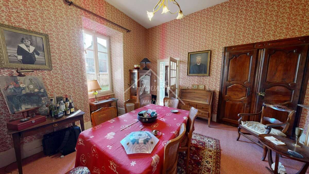Maison à GANNAT