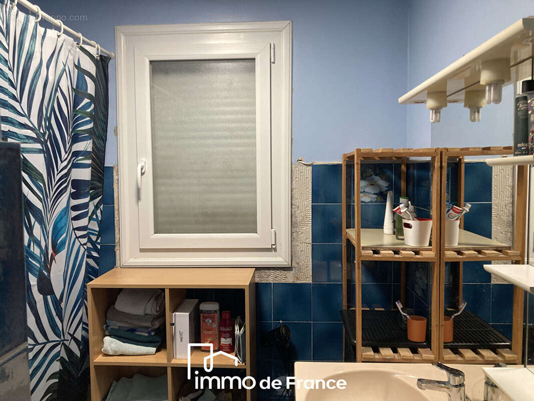 Maison à LE MONASTERE