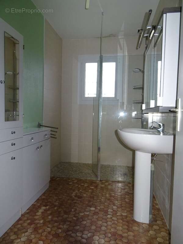 Maison à AUBIGNY-SUR-NERE