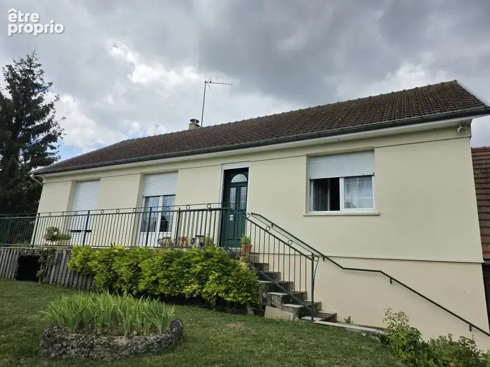 Maison 85 m² à Sees  - photo 1