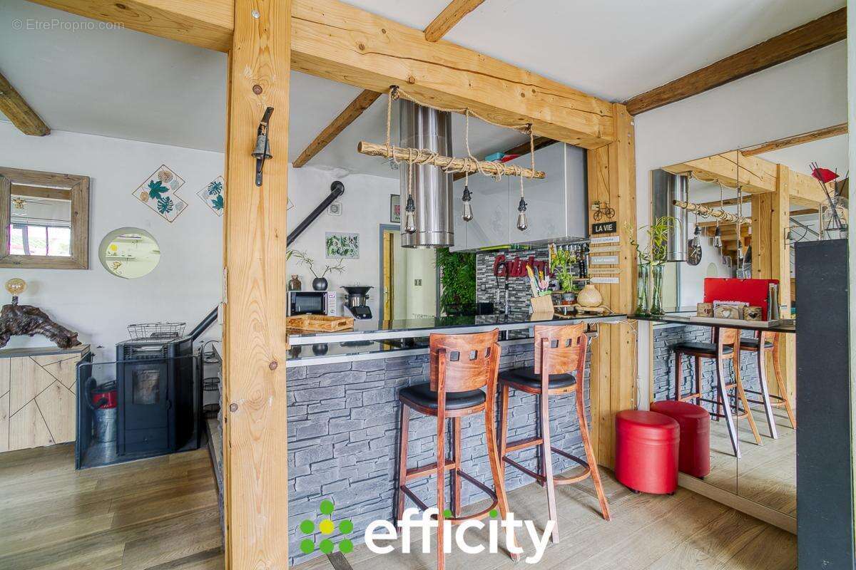 Appartement rénové - photo 3