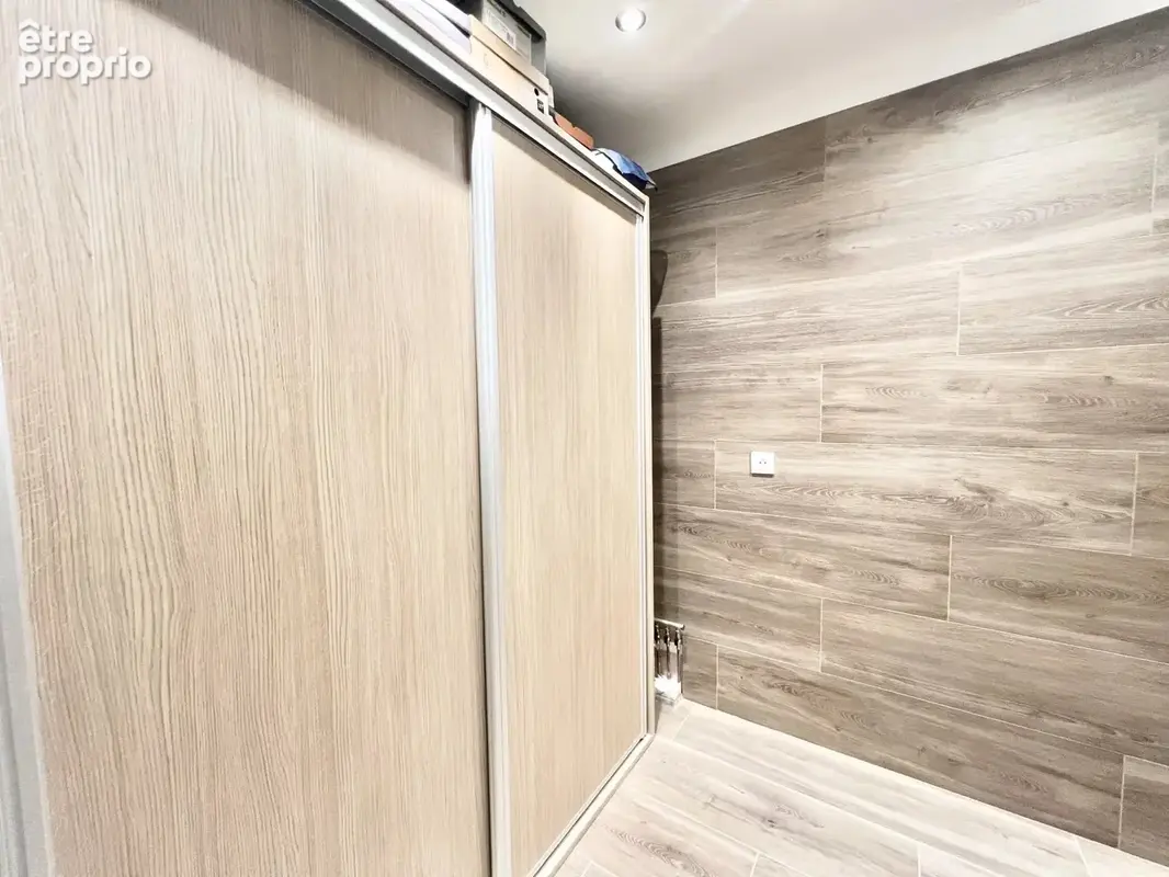 GOLF DE BARBAROUX Villa de plain-pied sur 1 648 m² de terrain avec piscine - photo 13
