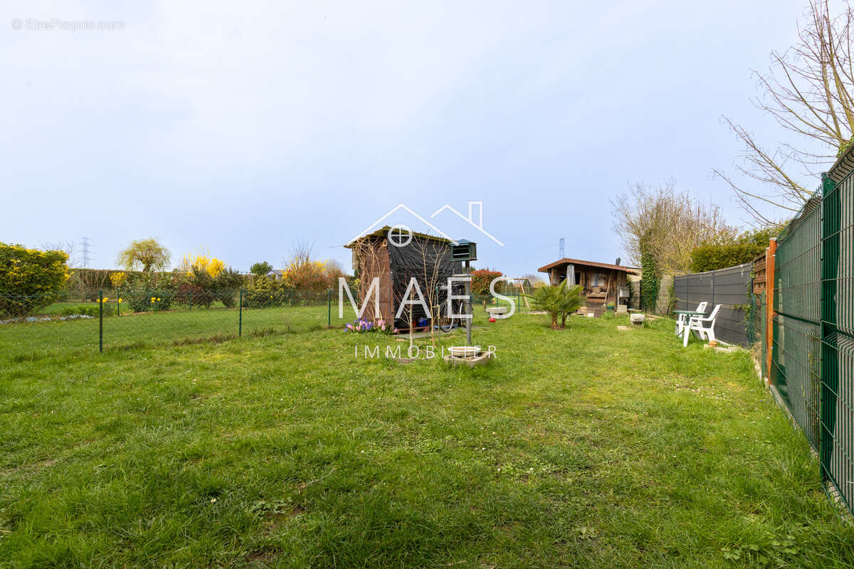 Maison à WAMBRECHIES
