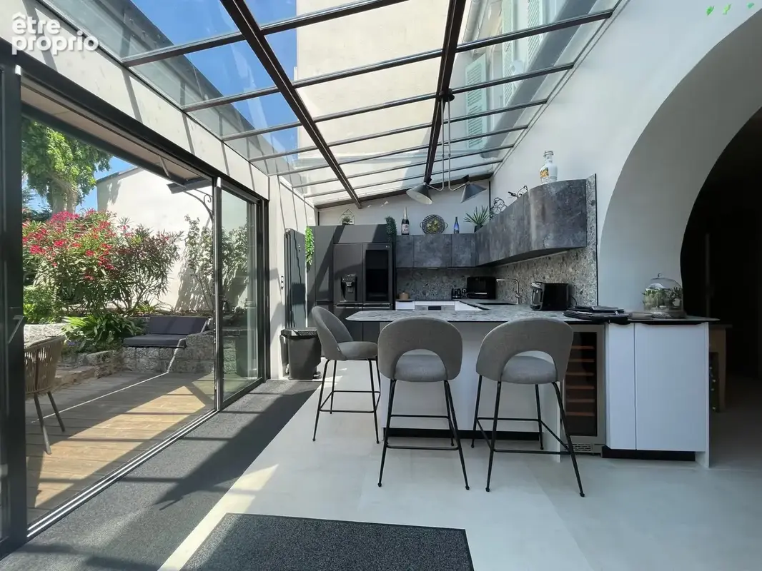 Maison 5 pièces 180 m² à vendre à La Rochelle (17000) - photo 7