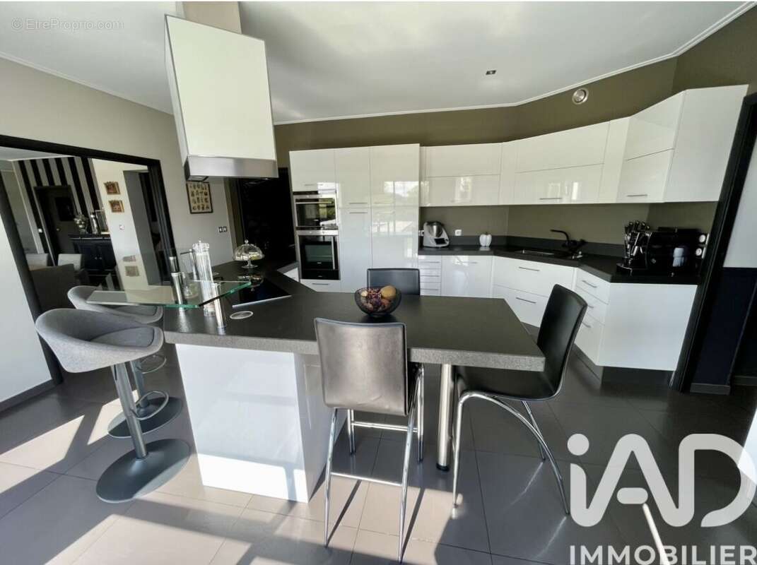 Photo 6 - Maison à MONT-SAINT-ELOI