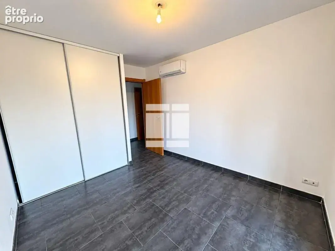Appartement T3 avec terrasse et 2 places de parking à Biguglia - photo 9