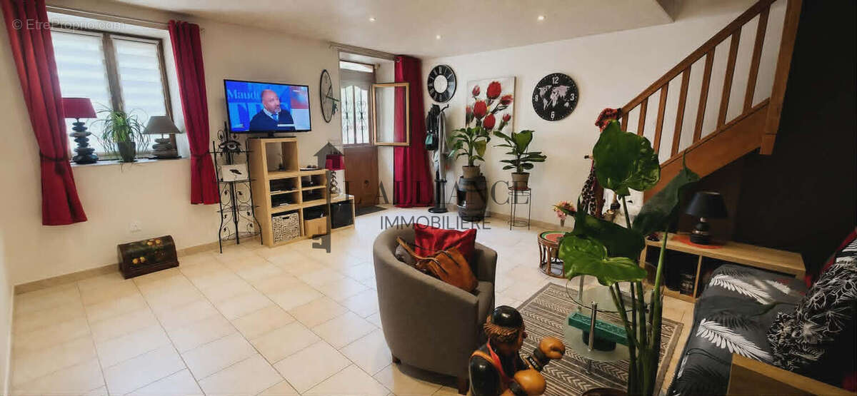 Maison 85 m² à Frevent  - photo 2