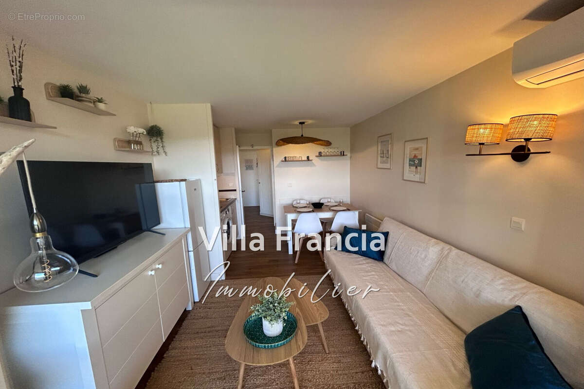 Appartement à SAINT-RAPHAEL