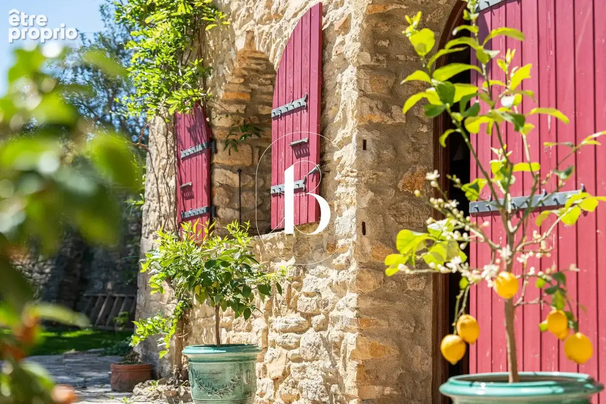 Un mas en campagne à proximité d'un charmant village - photo 24