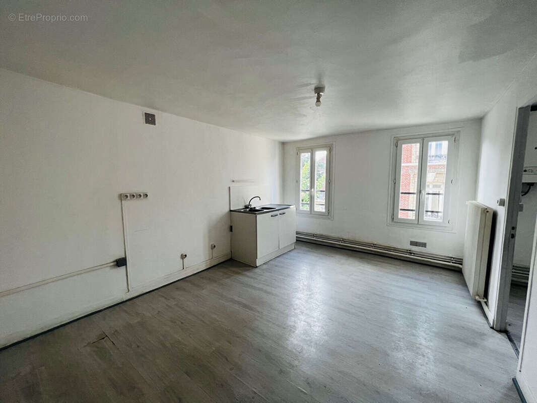 Appartement à CAUDEBEC-LES-ELBEUF