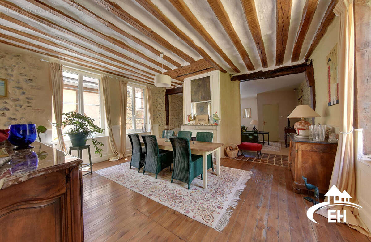 Maison à L'AIGLE